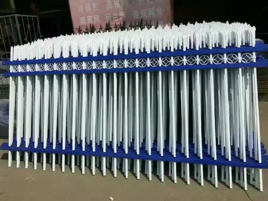 订制锌钢护栏  安全防护栏批发——聚顺