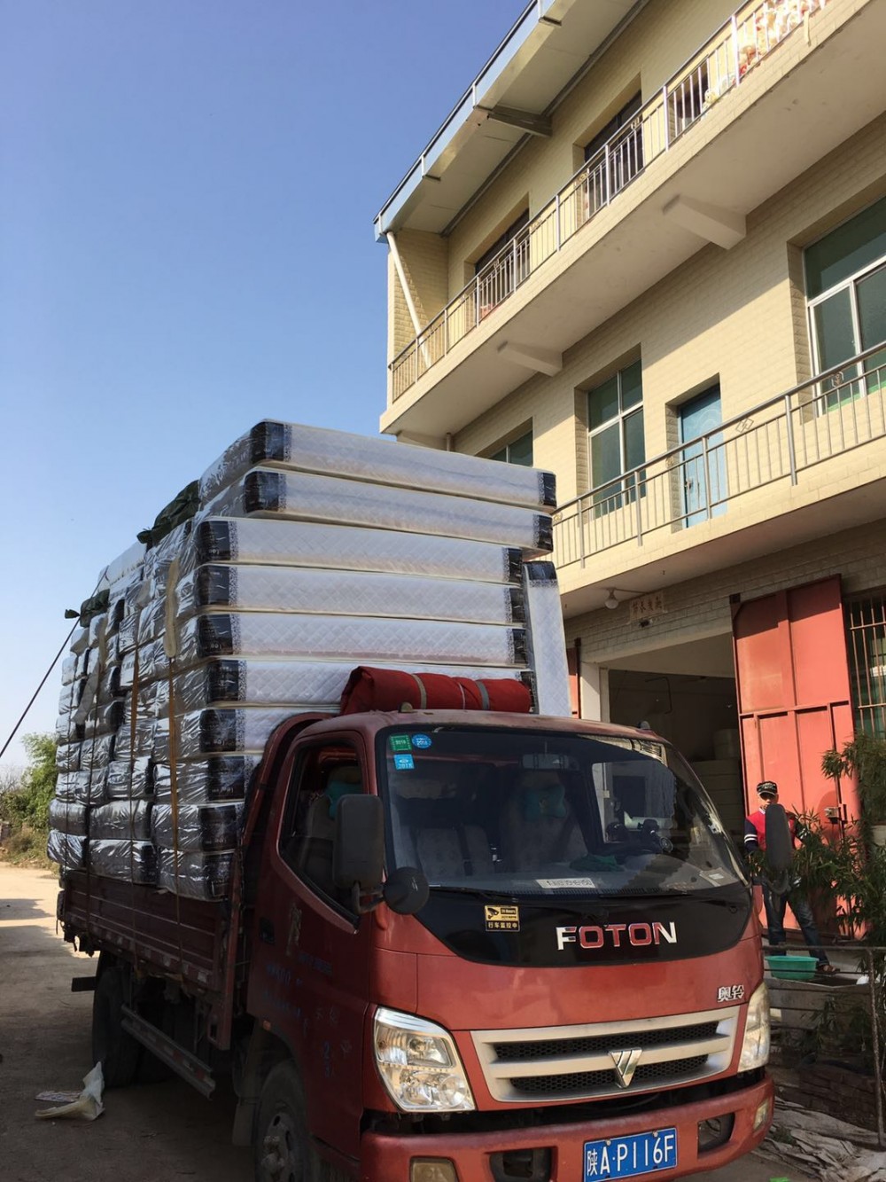 西安泰国进口乳胶 弹簧床垫 柔软护脊金睡香床垫 独立袋弹簧