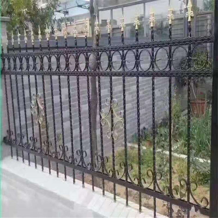 铁艺护栏_欧式铁艺护栏_雕花工艺铁制栏杆_热镀锌铸铁围