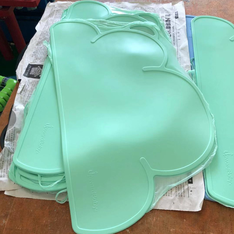 硅胶垫 硅胶餐垫 隔热硅胶餐垫 硅胶桌垫加工定制 厂家直销