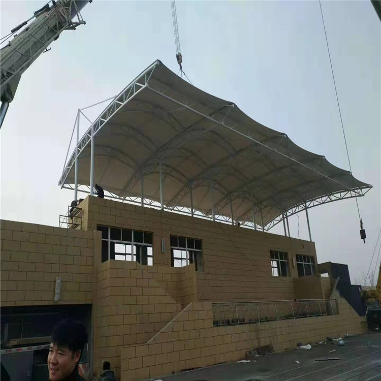 承接户外膜结构体育看台_张拉膜结构体育看台_膜结构操场定制