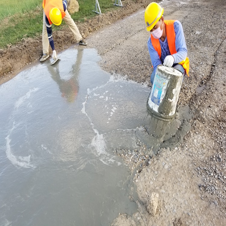水泥地面起砂修补料砼佳路桥直销水泥路面修补料厂房地面修复