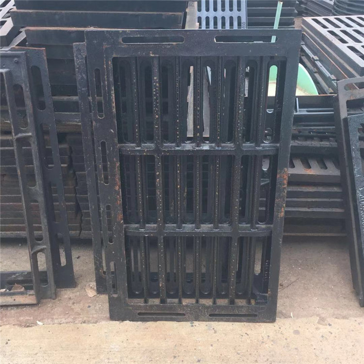 供应球墨铸铁盖板_铸铁盖板_铸铁篦子500*300 定制