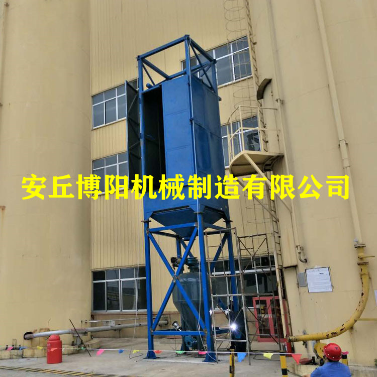 钛白粉吨袋拆包机_无尘吨包卸料机_博阳吨袋卸料机使用现场