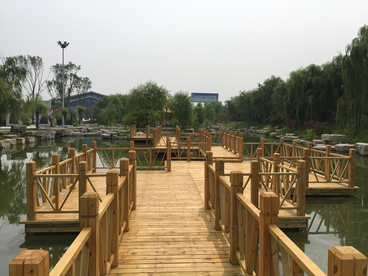 唐宋古建 防腐木栈道 防腐木平台厂家设计