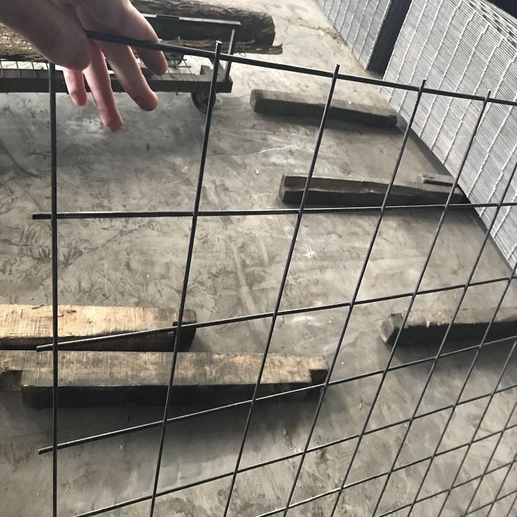 钢筋碰焊铁丝网片萨隆批发定制钢丝防护地暖网片耐腐蚀质量保证