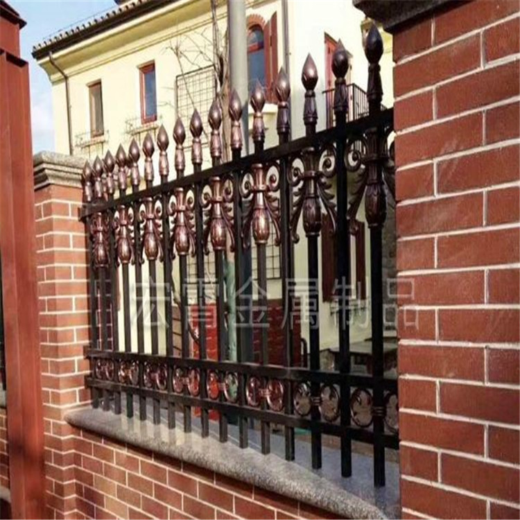 铝艺护栏_别墅阳台铝合金围栏_庭院防盗护栏_铝艺栅栏