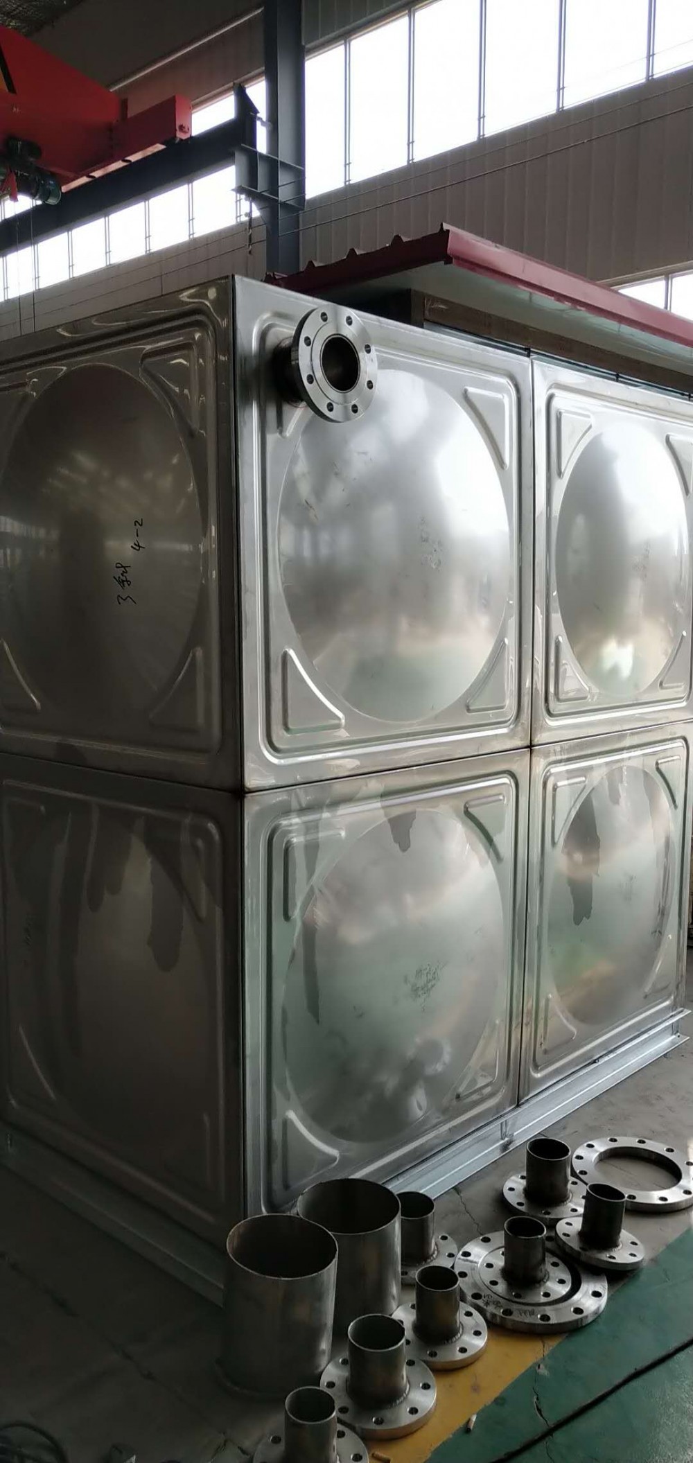 自由组合水箱不锈钢水箱法兰连接水箱做基础水箱定制价格