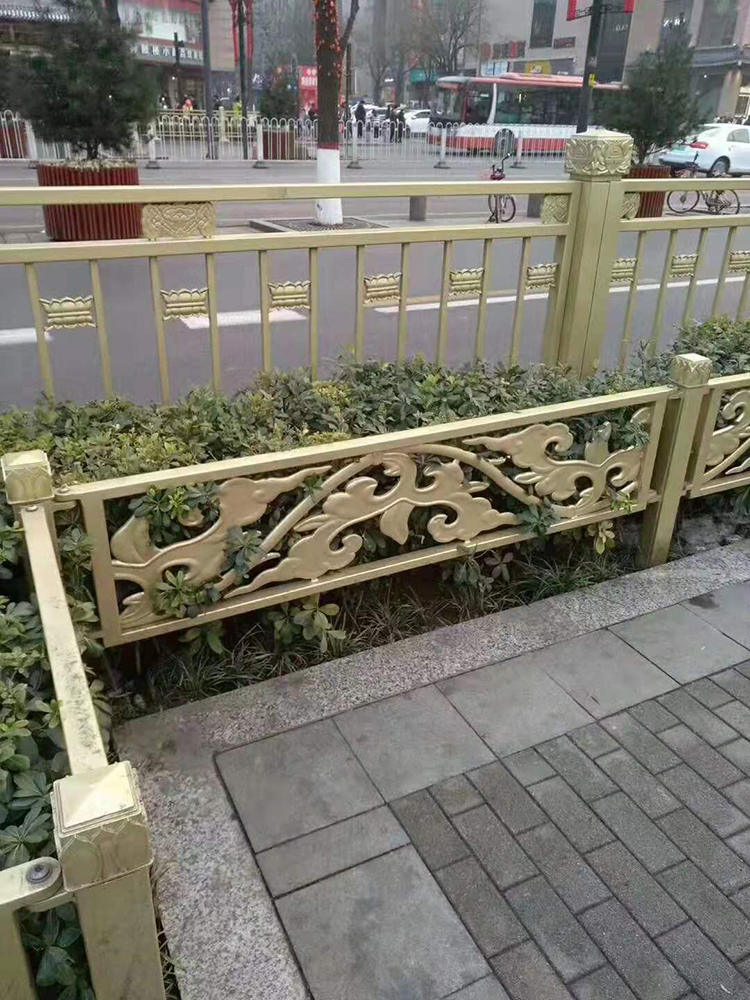 宏丰供应各种型号的市政道路隔离护栏 公路中间护栏 道路护栏