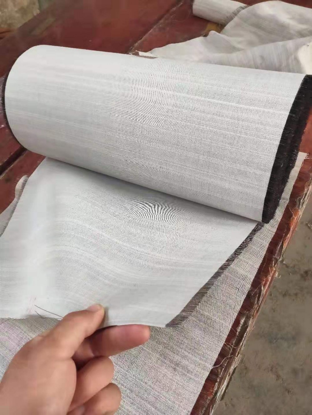 厂家供应<em>服装</em>用有纺衬布定型胸衬粘合马尾衬布