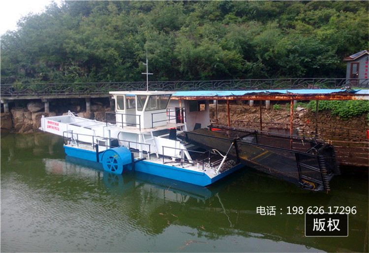 秦皇岛割草船生产厂家 水面垃圾打捞 既能收割水草 又能打捞垃圾