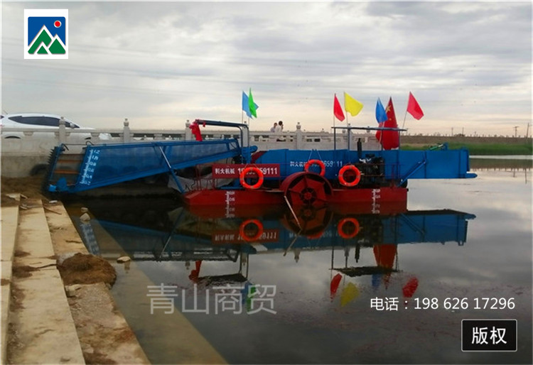 多功能水面保洁船 徐州水面保洁船专业厂家 湖泊割草船
