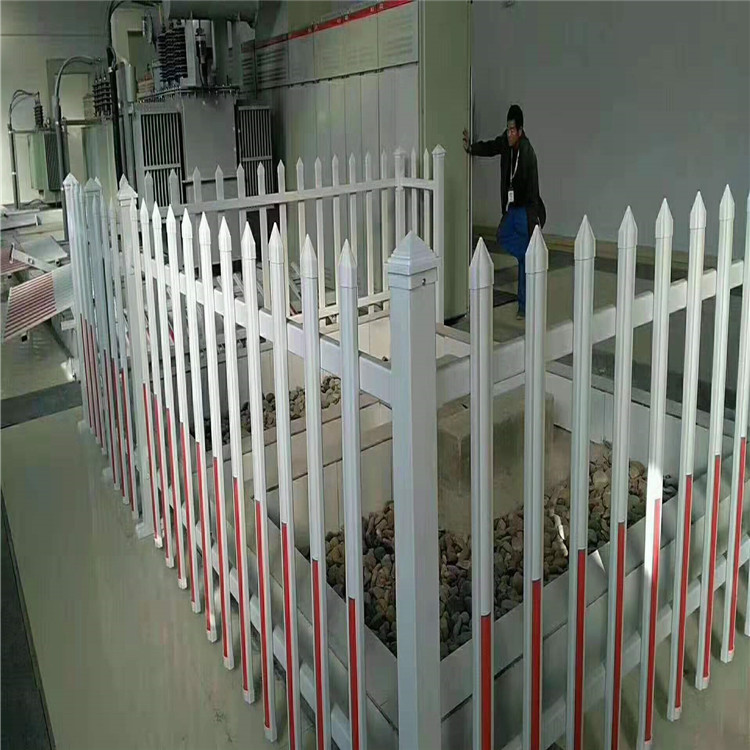 直销 PVC栅栏_社区围墙护栏_变压器护栏_塑钢护栏