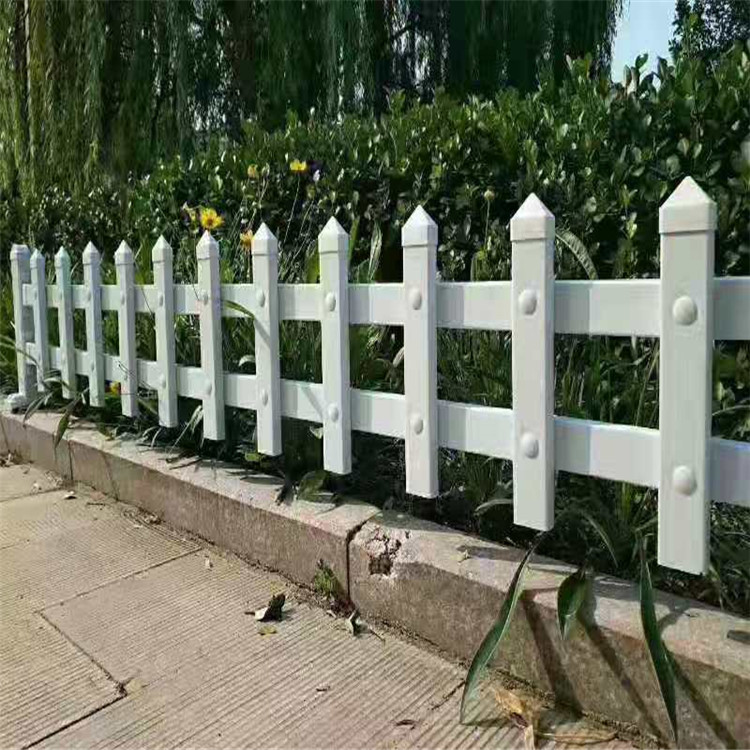 pvc塑钢草坪护栏_别墅花园草坪护栏_pvc护栏网_安全防护市政防护栏