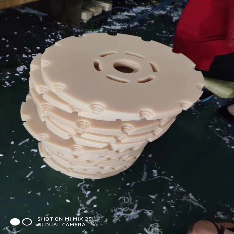 优质尼龙制品厂家生产各种尼龙件尼龙轮齿轮定制生产