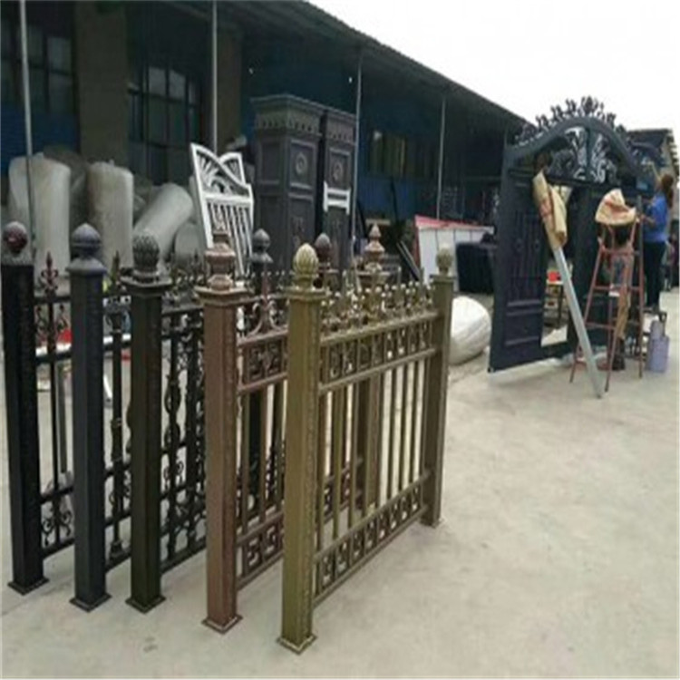 厂家供应阳台护栏_隔离阳台护栏_直销铝合金楼梯扶手_别墅小区铝艺护栏