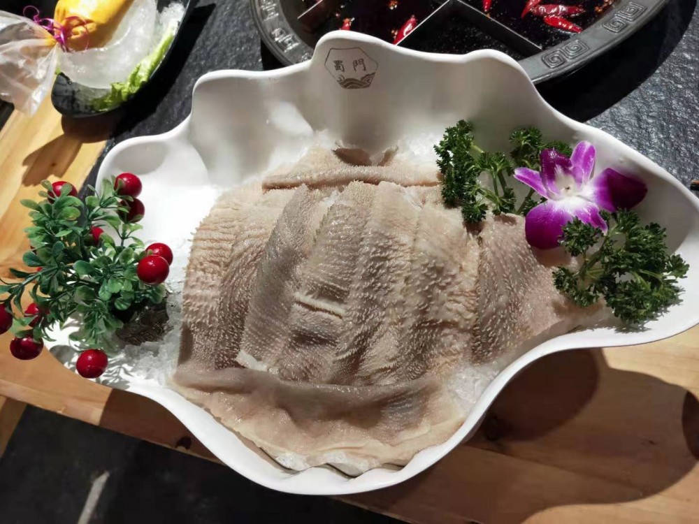 自助火锅加盟 旋转火锅加盟 餐饮加盟  创业加盟 餐饮培训 美食加盟