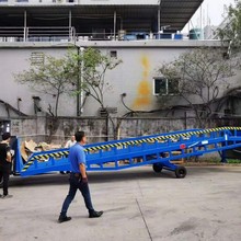 移动液压登车桥电动登车桥移动式液压登车桥哪家好