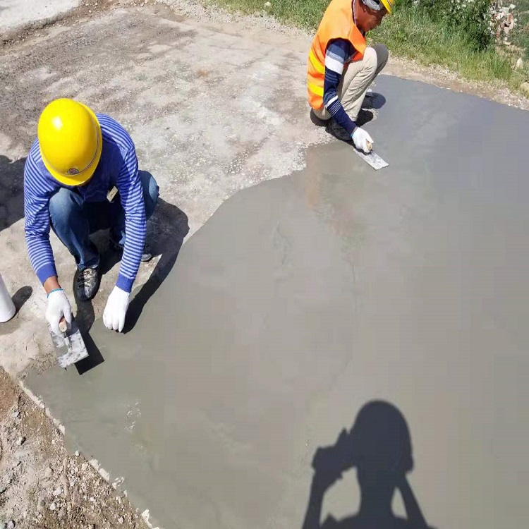 鄂尔加工生产路面快速修补料施工