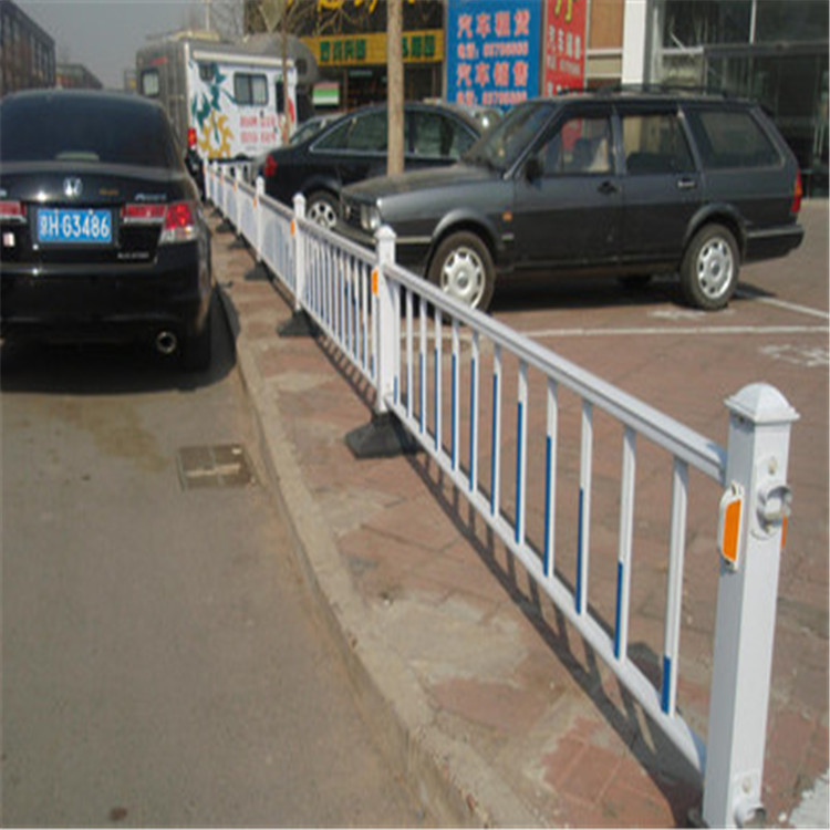 厂家生产批发锌钢护栏_市政护栏_城市道路人行道隔离栏