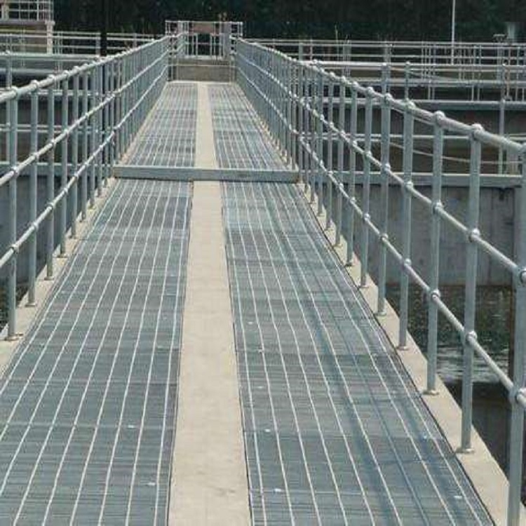 济南专业加工重型防滑不锈钢钢格栅板可定制