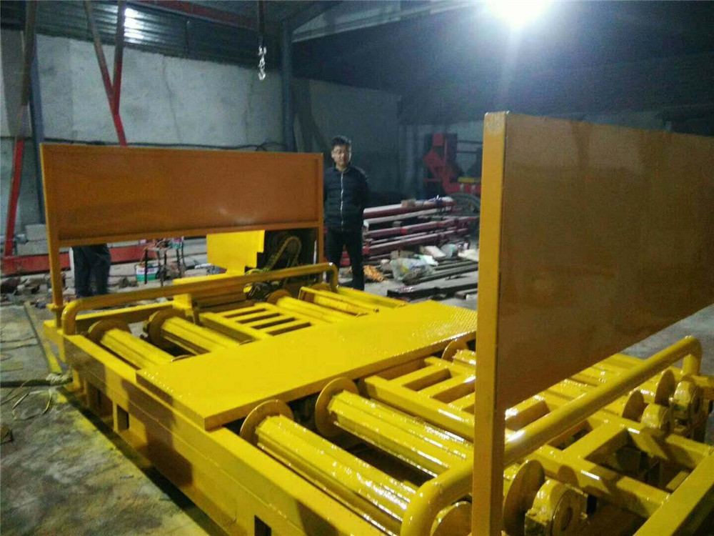 滚轴式洗车机图纸