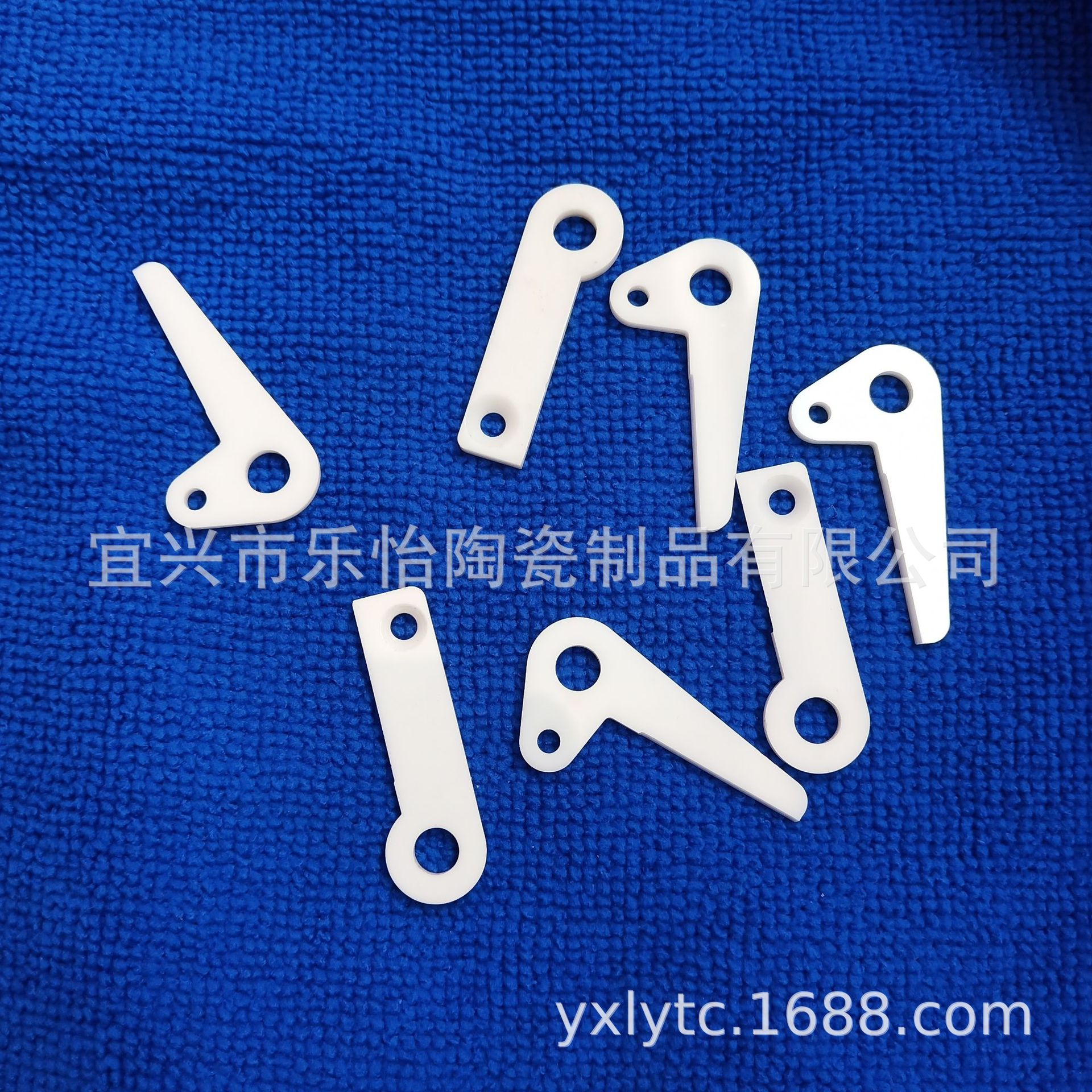 生产精密特种工业纺织氧化铝陶瓷翦刀 定制结构件精密电子陶瓷件