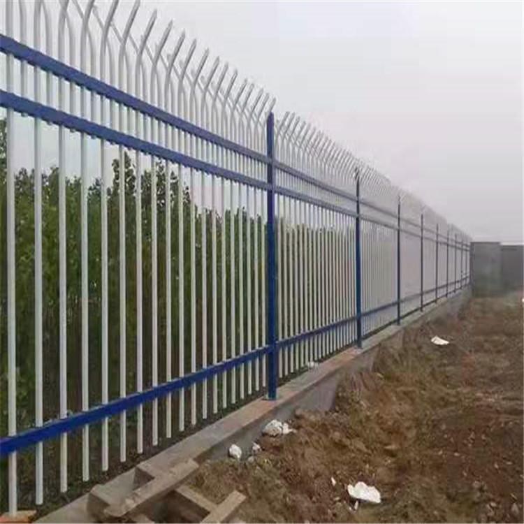 现货供应锌钢护栏_景区人行道防撞栏杆批发