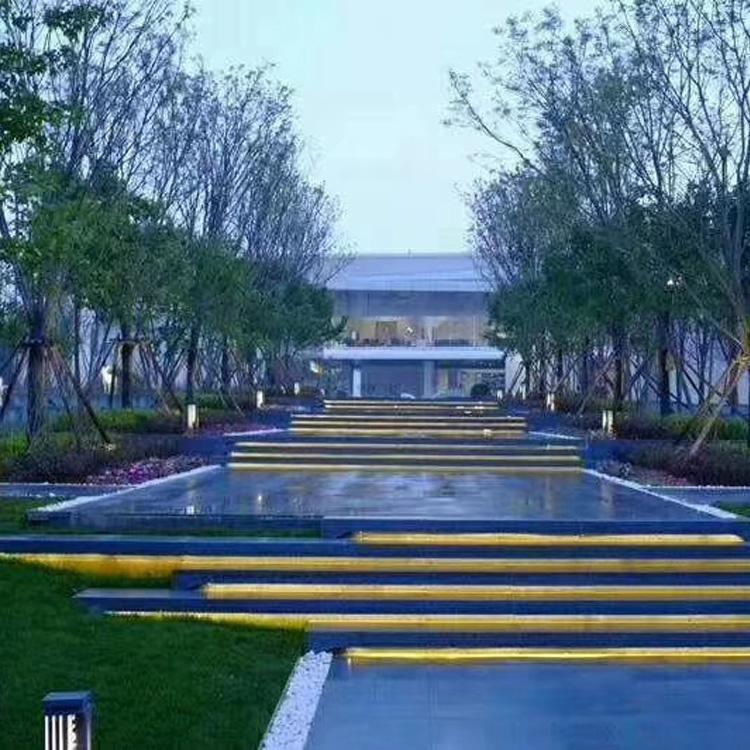 新农村建设路灯价格 监控立杆价格