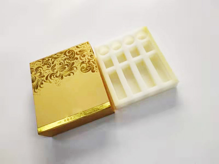 广东礼盒厂家_坤宇生产各种高档礼品盒
