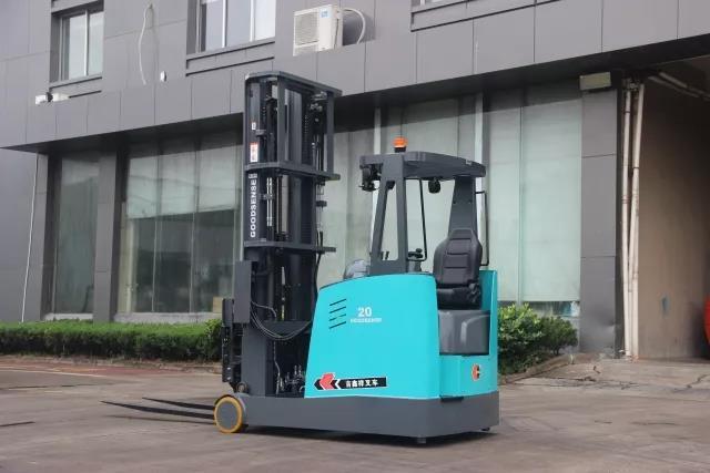 电瓶叉车 路桥叉车 至力机械供应