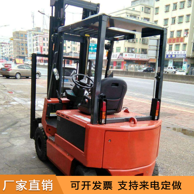 现货供应 四轮座驾式电动叉车 装卸电动叉车 环保电动叉车 欢迎来电咨询
