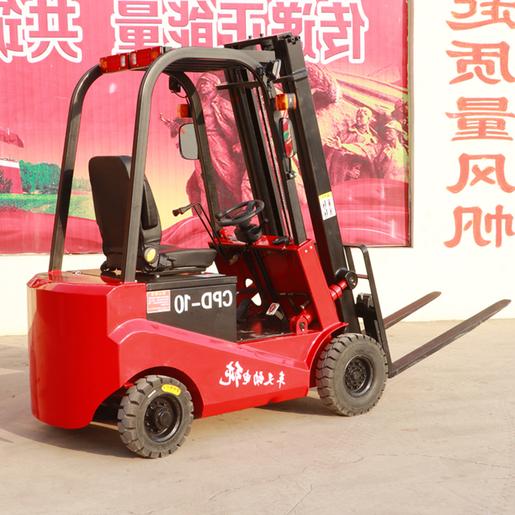 电动升降四轮叉车 电动搬运堆高车 小型电动叉车堆高车 按需供应