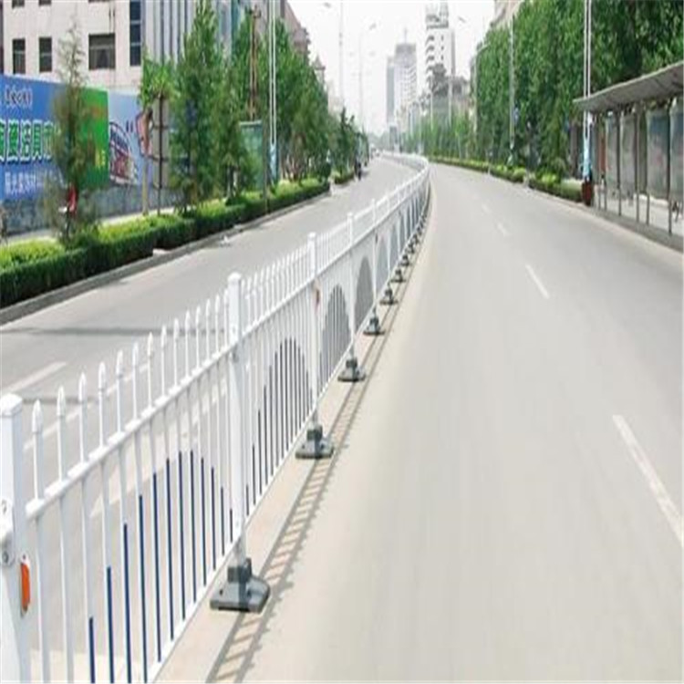 隔离交通道路护栏_马路公路人行道栏杆_交通防撞市政护栏定制