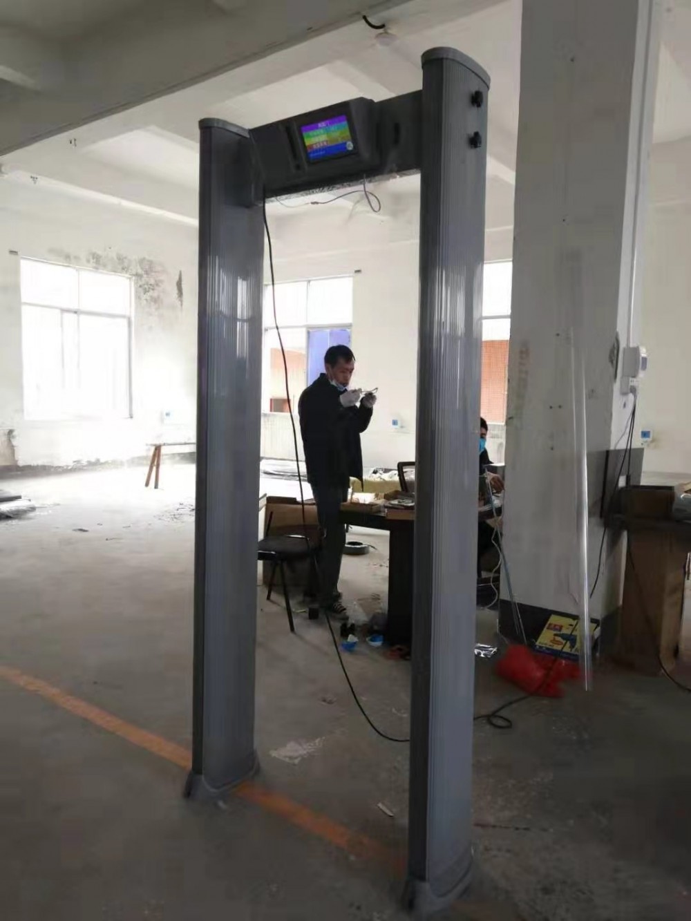 批发测温型安检门体温探测金属安检门红外线测温仪体温筛查安检门