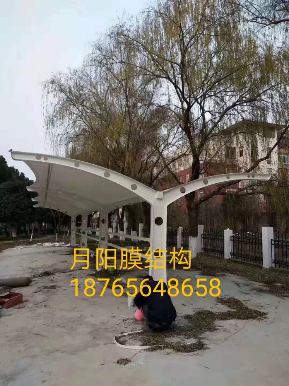 月阳膜结构自行车车棚_停车棚汽车棚_膜结构停车棚