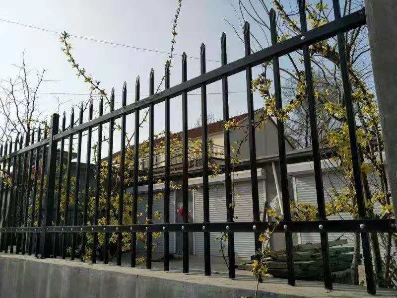 小区围栏_锌钢护栏_学校幼儿园围墙护栏