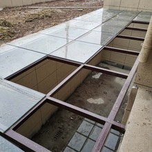 厂家加工钢梯   花纹钢板踏步  钢梁  钢梯工程