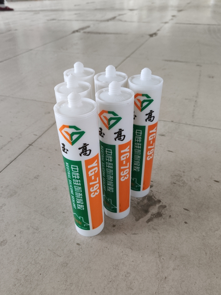 冠誉酸性玻璃胶瓶   中性硅酮结构胶瓶批发