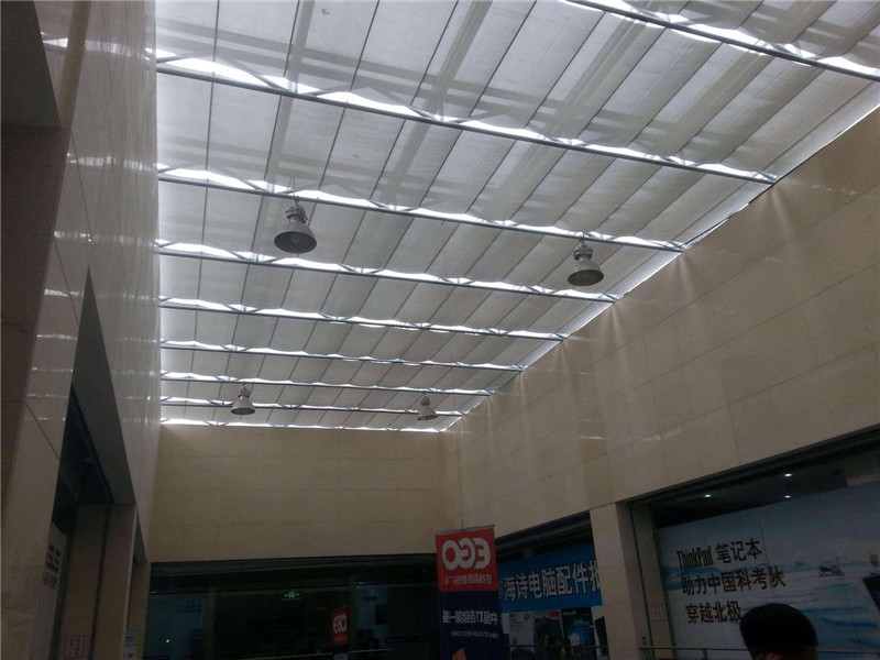 电动遮阳帘定做 河南极景装饰遮阳帘价格优惠量大质优