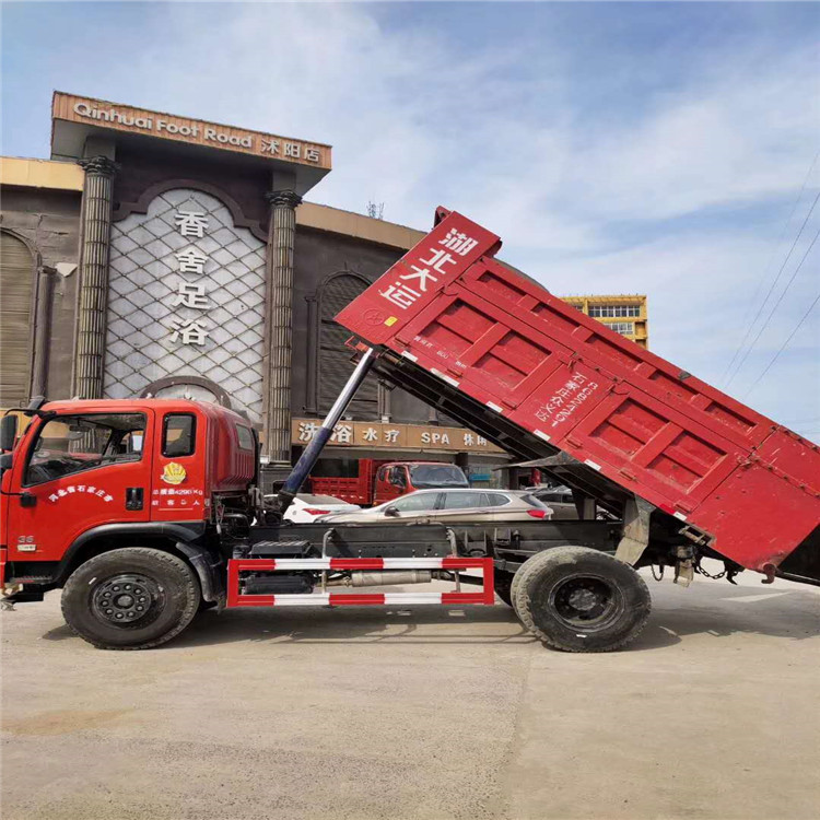 急卖大运系列大配置蓝牌自卸车 个人户带登记证书 个人户带登记证书