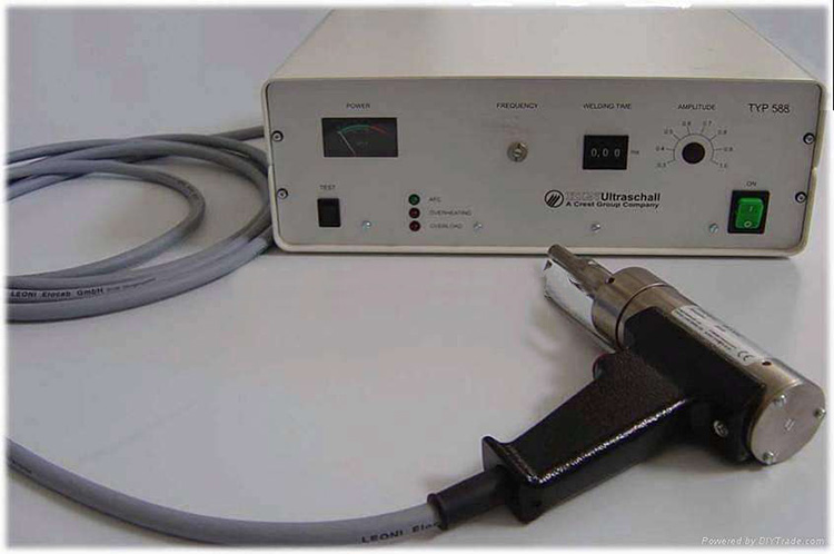 直柄式40kHz手持式超声波焊接机 直柄式35kHz手持式超声波焊接机