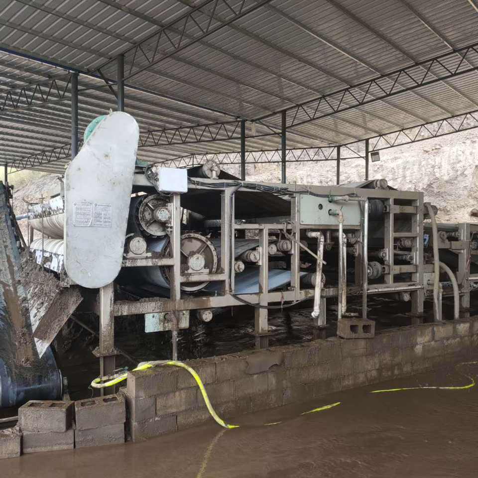 山东尾矿污水处理 压滤机厂家 建筑工地专用尾矿污水处理