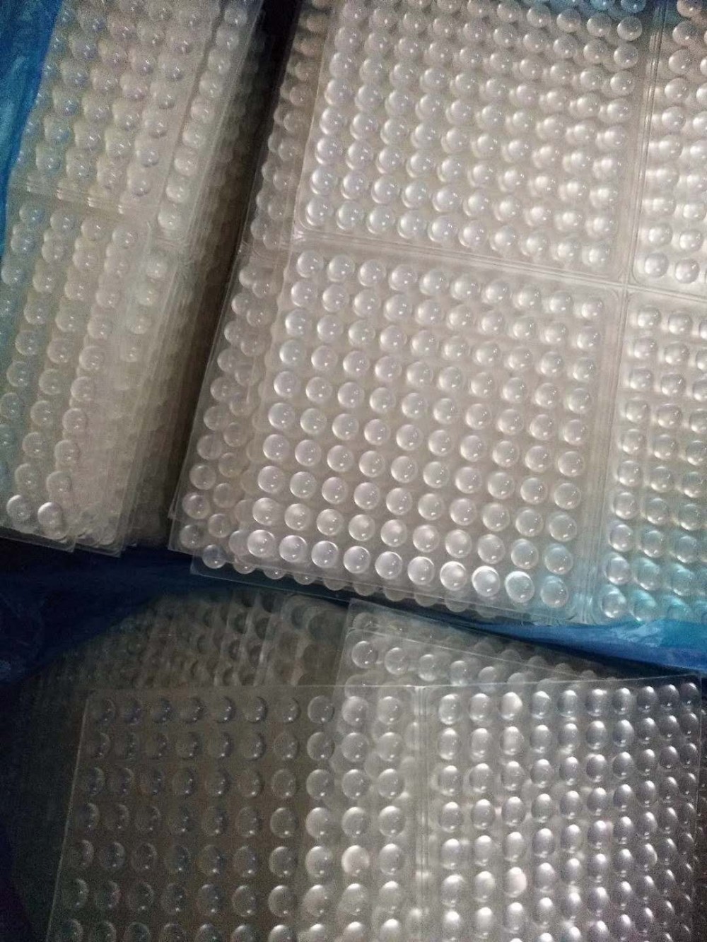 专业供应透明硅胶垫 白色垫片 硅胶片 垫橡胶垫 网格硅胶垫 背胶硅胶垫厂
