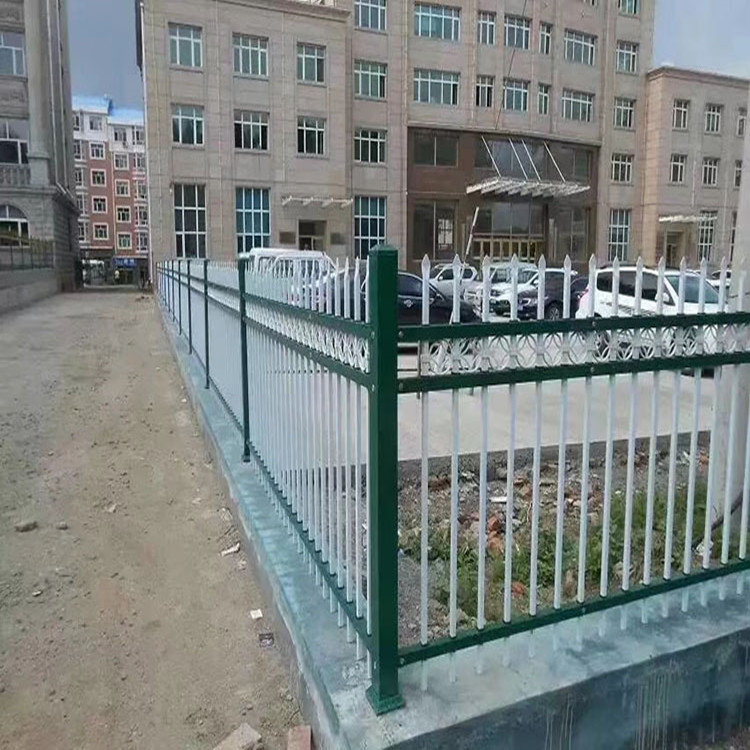 云滴锌钢护栏   喷塑锌钢护栏  厂家  大量销售
