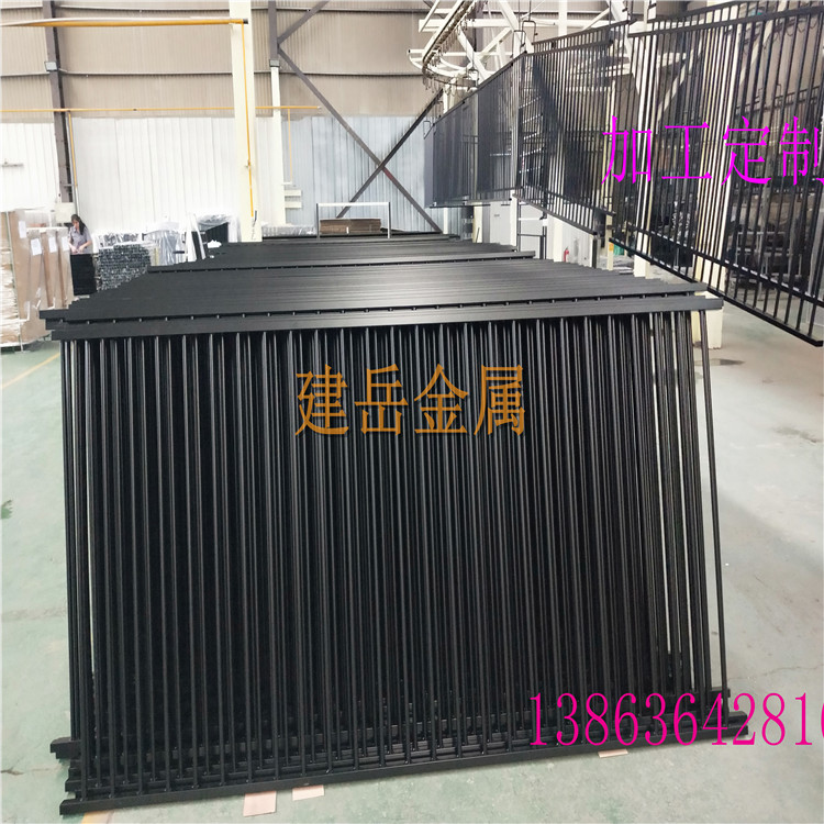 现货供应蓝白黑三横梁锌钢护栏-小区围栏-铝合金护栏泳池护栏
