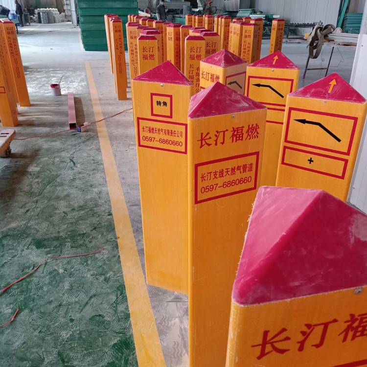 河北正亚公路轮廓标桩 -标志桩 三角轮廓标生产厂家直销
