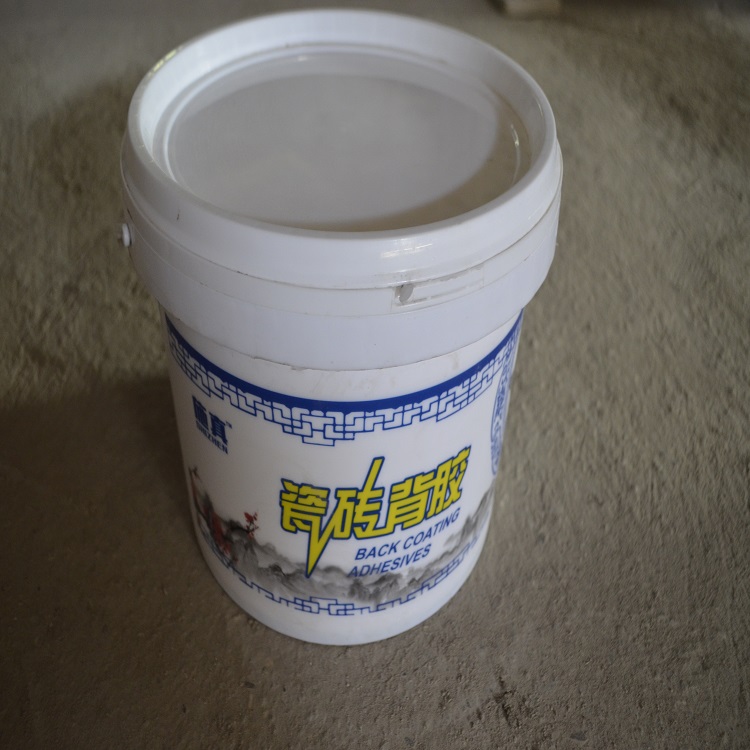 扬州批发玻化砖背胶量大从优
