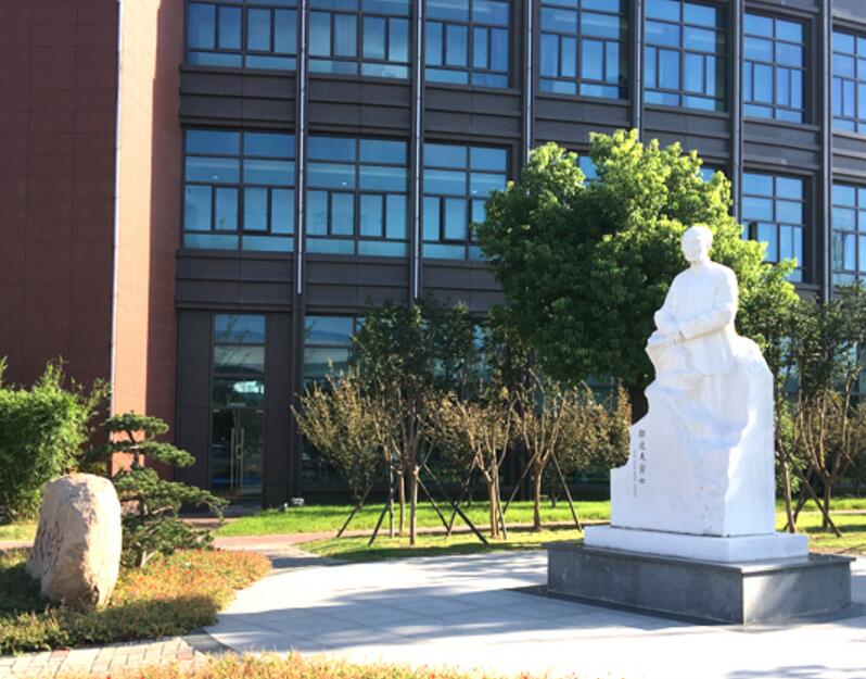 南京雕塑公司 雕塑设计 雕塑制作 雕塑价格