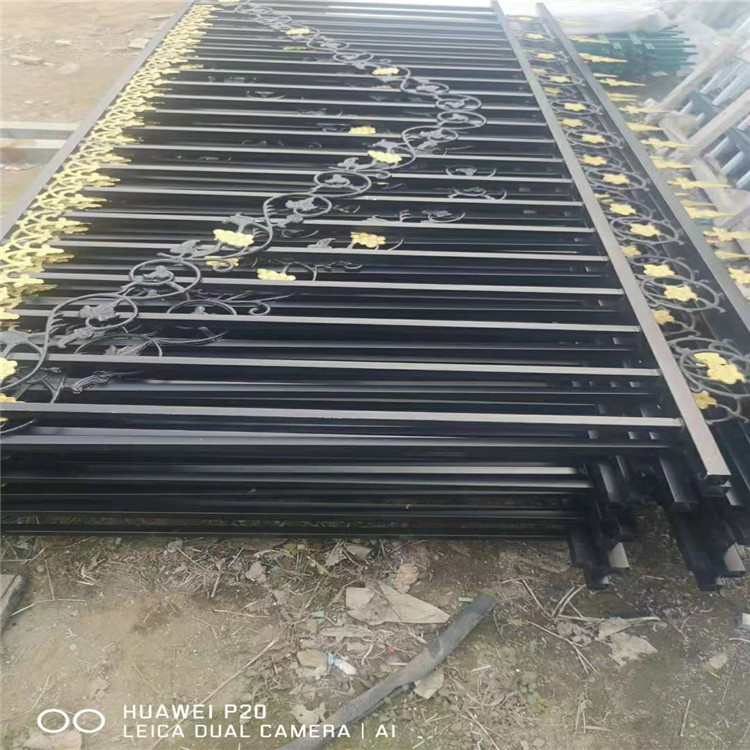 铁艺护栏 庭院围墙护栏 小区建筑铁艺栅栏 定制铸铁围栏